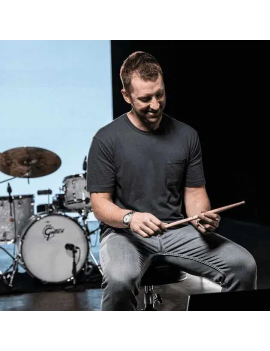  VIC FIRTH NE1 Olive wood - American Classic NE1 - by Mike Johnston|MusicGoodDeal 