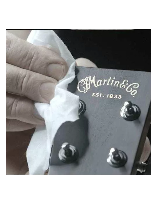C.F MARTIN   CO A0111 | MusicGoodDeal