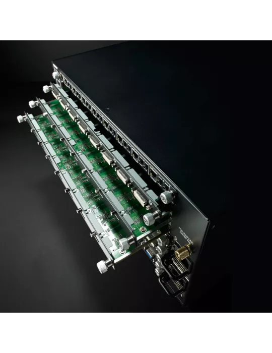 LINDY 38255 : Module d'entrée 8 ports DVI-D Single Link