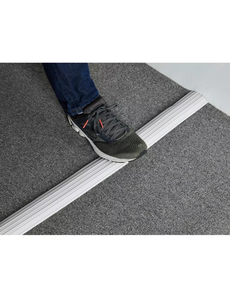 MULTIBRACKETS 6145 Cache-câble sol Multibrackets Floor Cable Cover PVC White - 10m MULTIBRACKETS MUL6145 | MusicGoodDeal