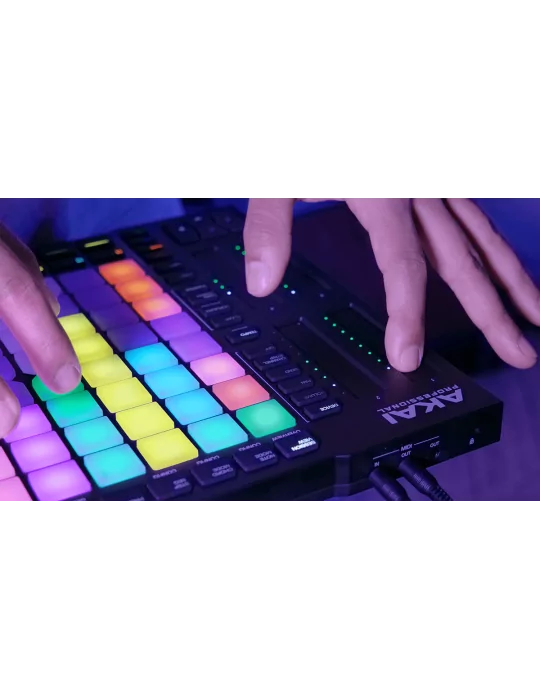 AKAI PROFESSIONAL APC64 | MusicGoodDeal