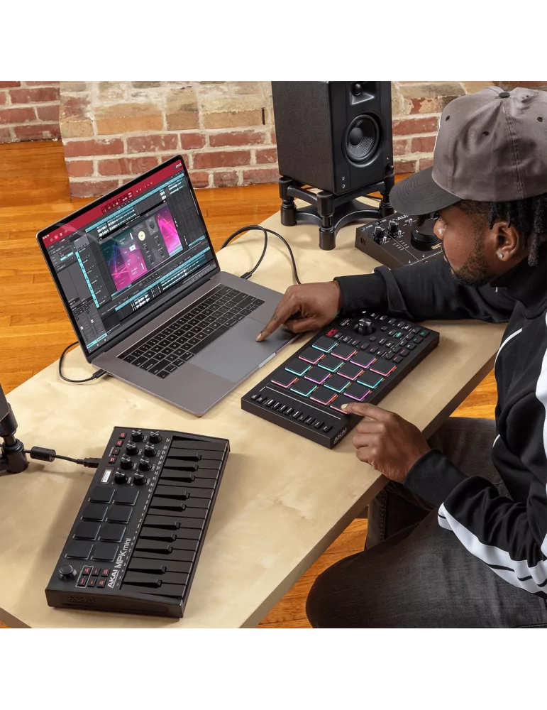  AKAI PROFESSIONAL MPC-STUDIO-II Controllers - MPC Studio II|MusicGoodDeal 