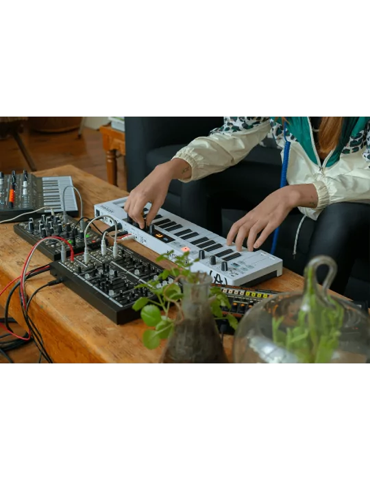 Arturia KEYSTEP 37 |MusicGoodDeal
