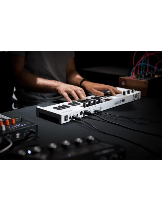Arturia KEYSTEP 37 |MusicGoodDeal
