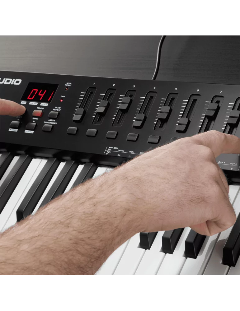  M-AUDIO OXYGEN 49V USB-Midi 49 notes 8 pads/pots/faders|MusicGoodDeal 
