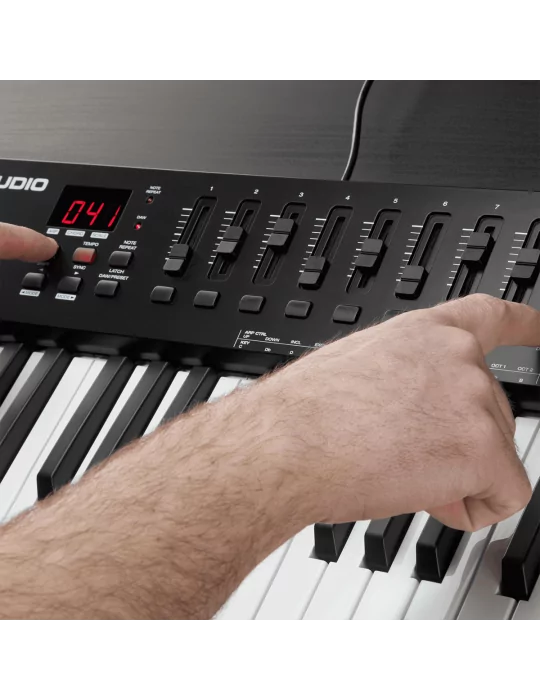  M-AUDIO OXYGEN 49V USB-Midi 49 notes 8 pads/pots/faders|MusicGoodDeal 