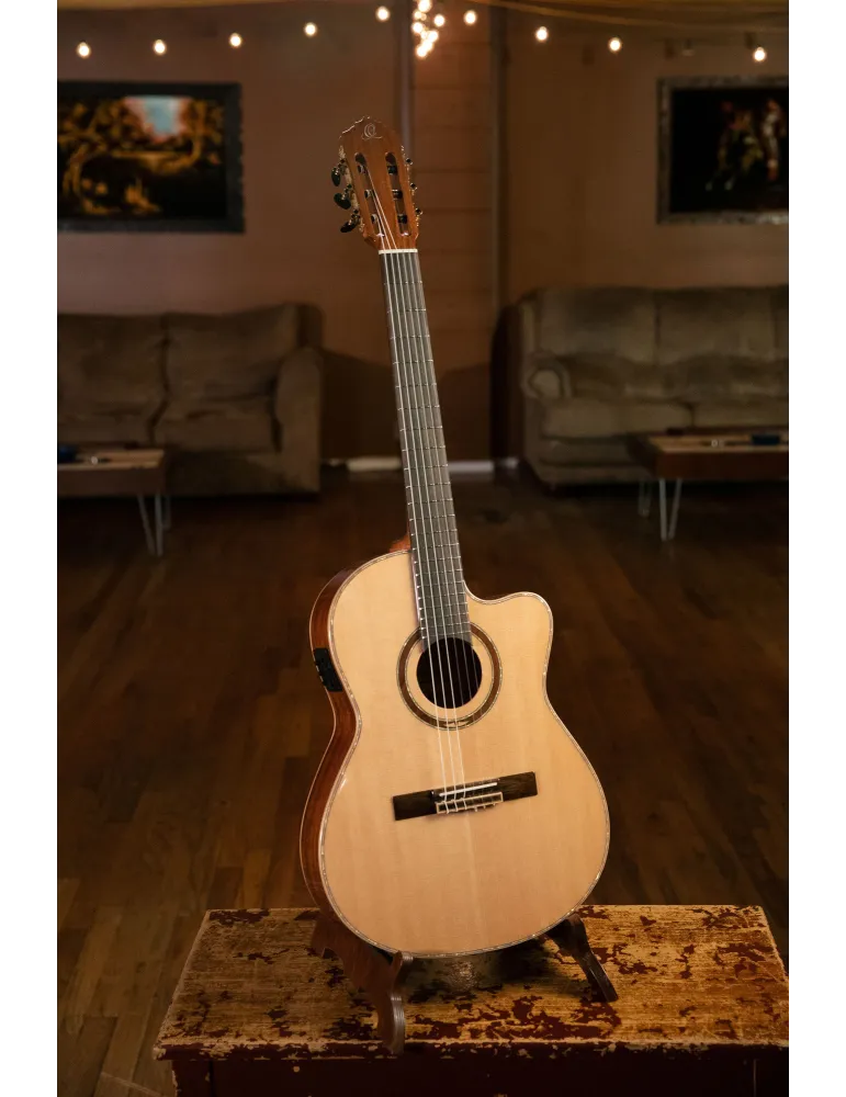 ORTEGA GUITAR R138 EPICEA SOLID, CW EQ|MusicGoodDeal