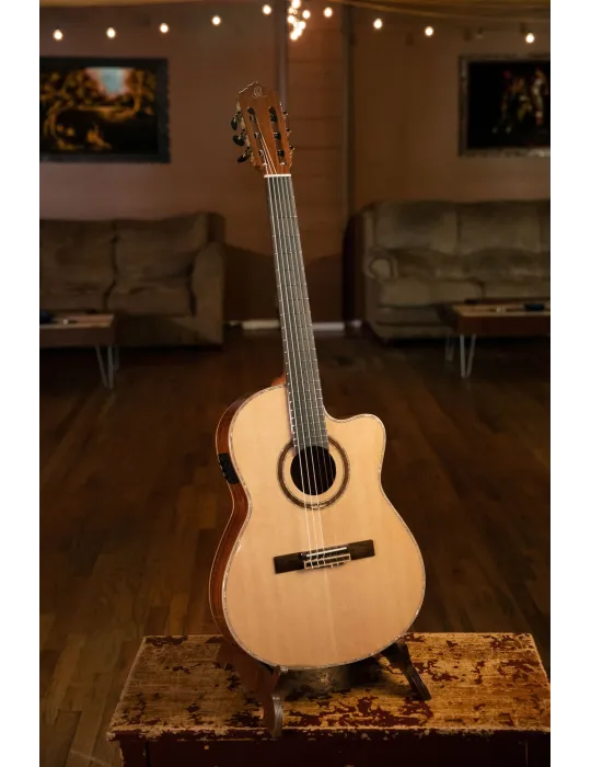 ORTEGA GUITAR R138 EPICEA SOLID, CW EQ|MusicGoodDeal