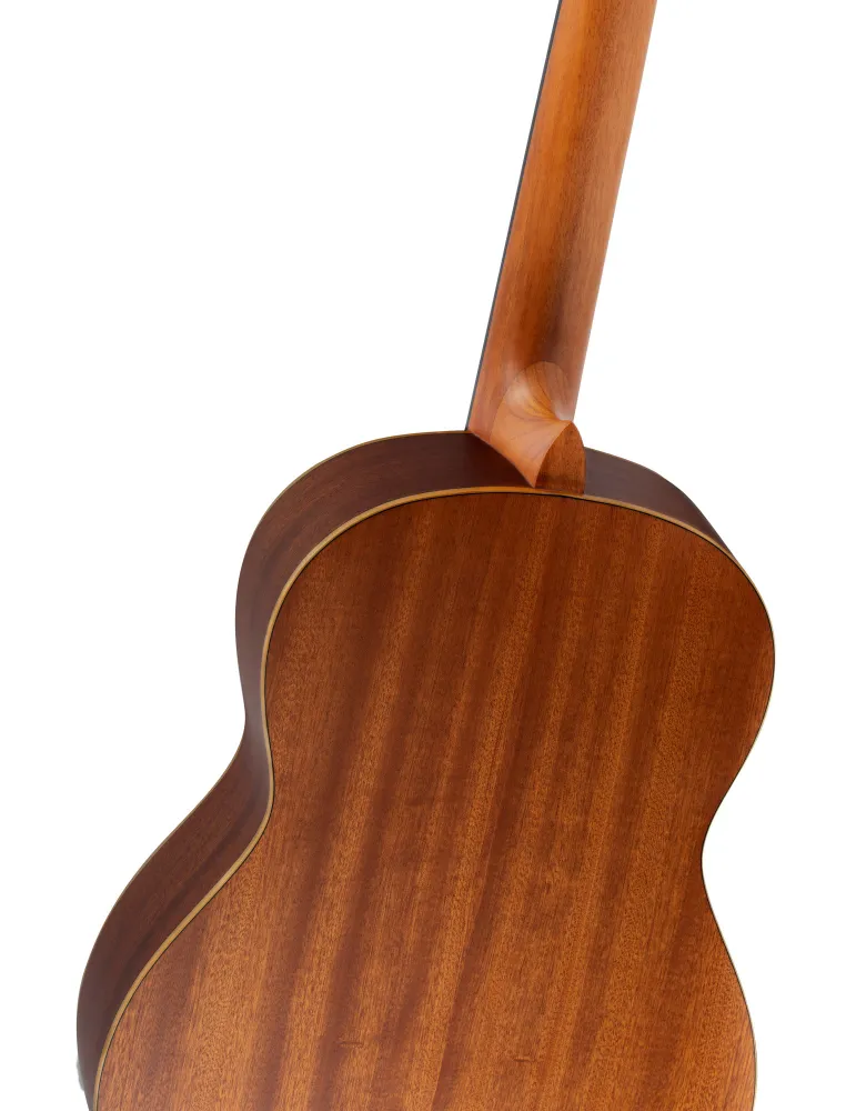  ORTEGA GUITAR 4/4 R122 CEDAR 48 MM|MusicGoodDeal 