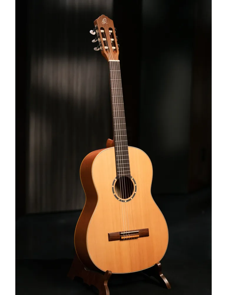  ORTEGA GUITAR 4/4 R122 CEDAR 48 MM|MusicGoodDeal 