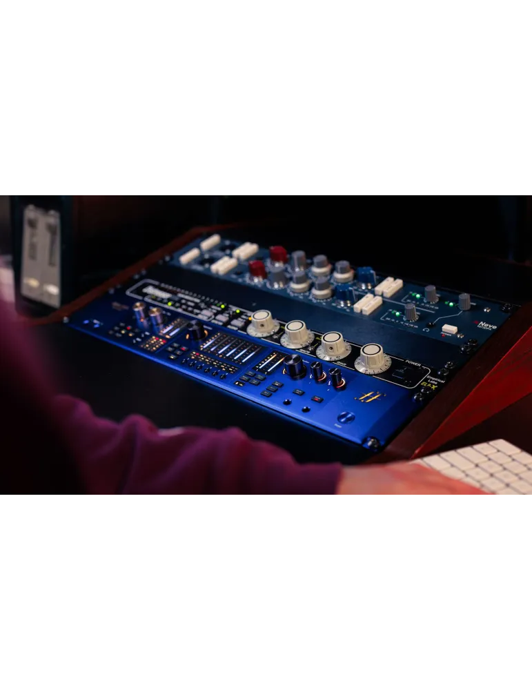 FOCUSRITE ISA-C8X | MusicGoodDeal