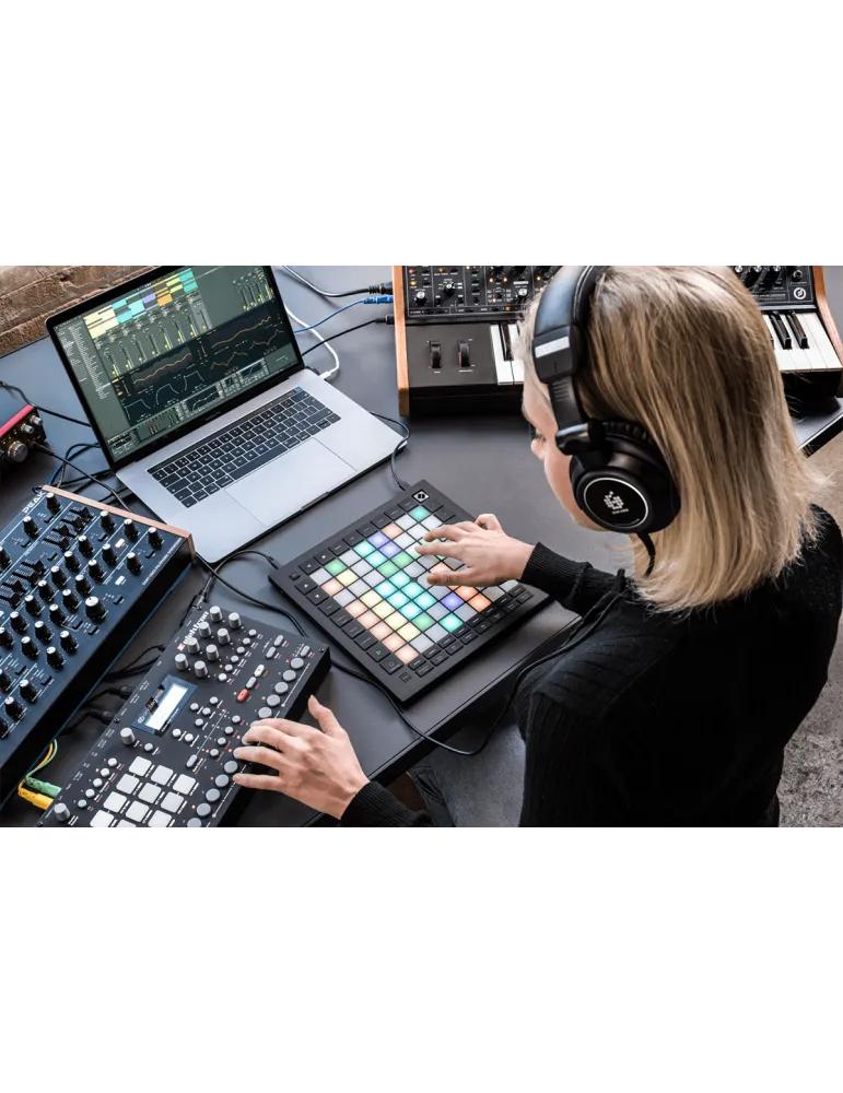  NOVATION LAUNCHPAD-PRO-MK3 8x8 RGB-Matrix + 40 Pads|MusicGoodDeal 