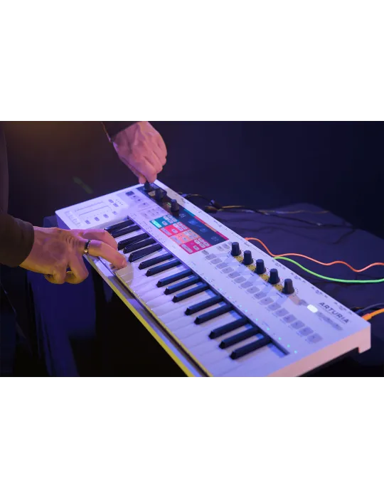 Arturia KEYSTEPPRO Keyboard-Controller KeyStep |MusicGoodDeal