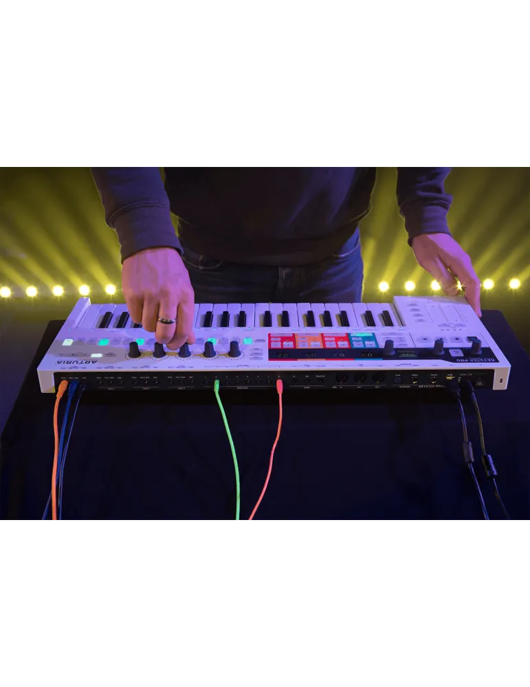 Arturia KEYSTEPPRO Keyboard-Controller KeyStep |MusicGoodDeal