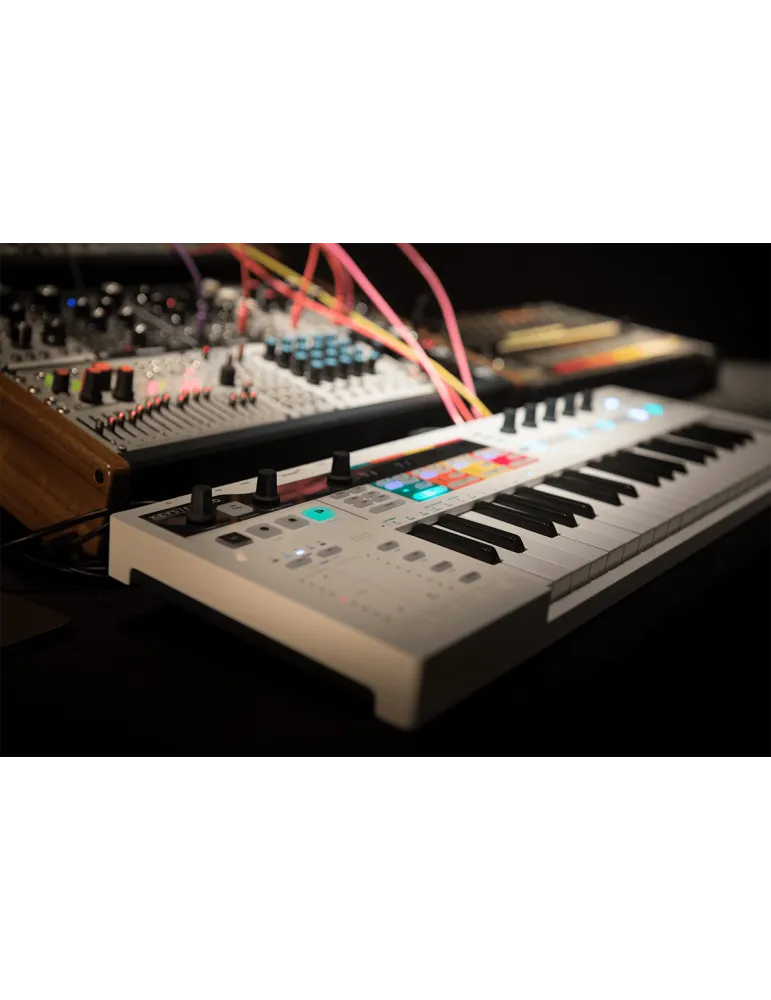 Arturia KEYSTEPPRO Keyboard-Controller KeyStep |MusicGoodDeal