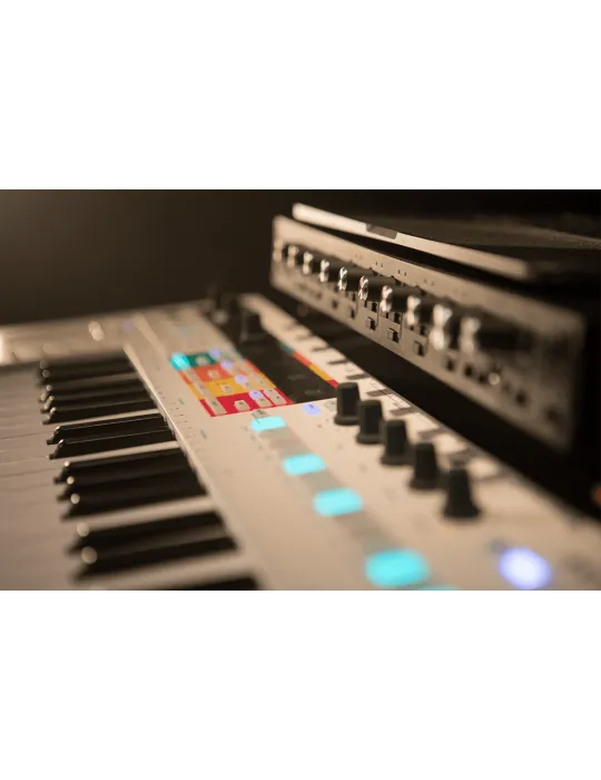 Arturia KEYSTEPPRO Keyboard-Controller KeyStep |MusicGoodDeal