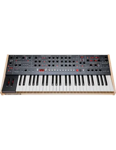 SEQUENTIAL TRIGON-6 Synthétiseur analogique polyphonique 6 voix / 3 VCO / Filtre à échelle