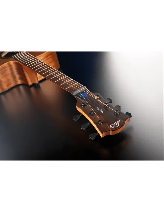  Lâg THV10DCE-LB HyVibe 10 Dreadnought Cutaway Electro|MusicGoodDeal 