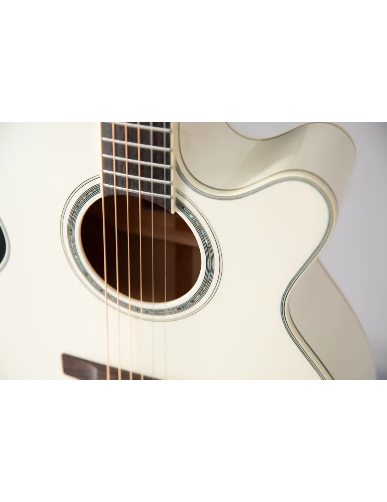 TAKAMINE GN37CE-PW | MusicGoodDeal