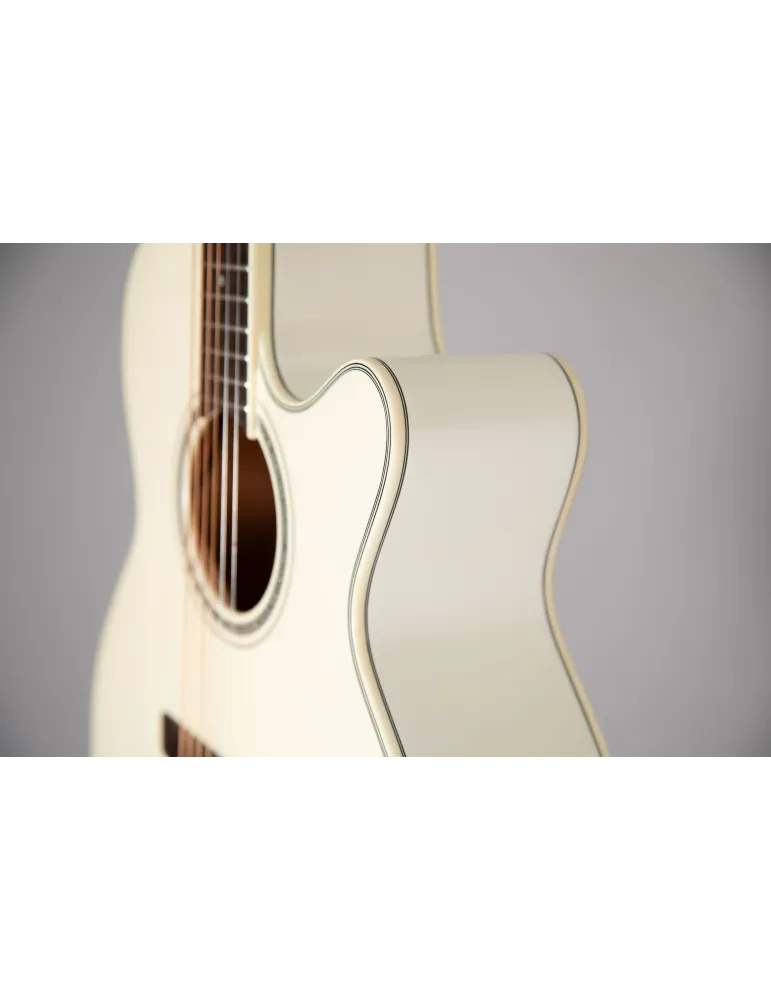 TAKAMINE GN37CE-PW | MusicGoodDeal