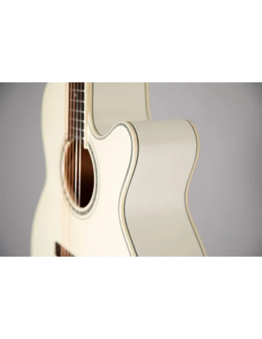 TAKAMINE GN37CE-PW | MusicGoodDeal